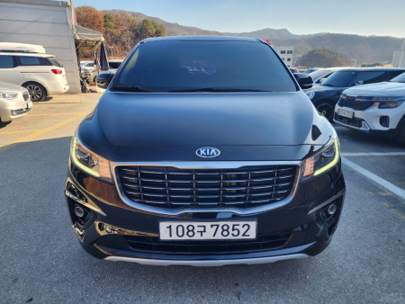 KIA CARNIVAL  2.2 DISEL  luxury