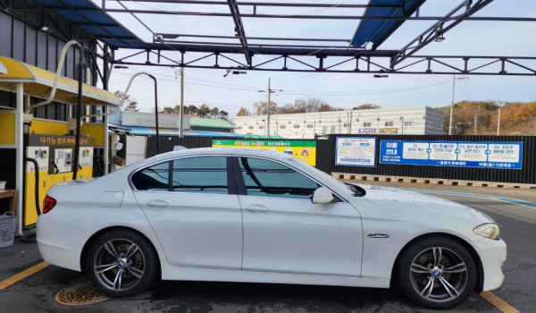 BMW5(F30) 520d 2.0 diesel Luxury