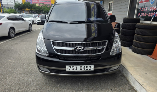 HYUNDAI STAREX  11-мест HVX VAGON