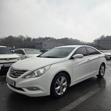 SONATA YF 2.0LPG PREMIUM