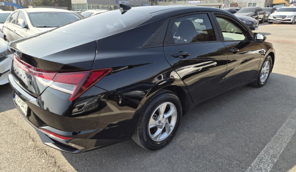 AVANTE CN7 MODERN 1.6 gasoline 2021