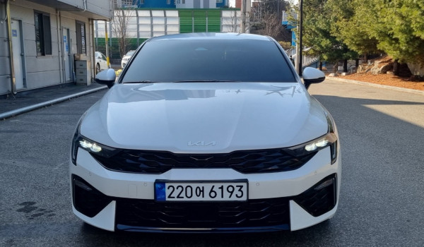 KIA THE NEW K5 3th 2.0 LPG prestige 2023.11
